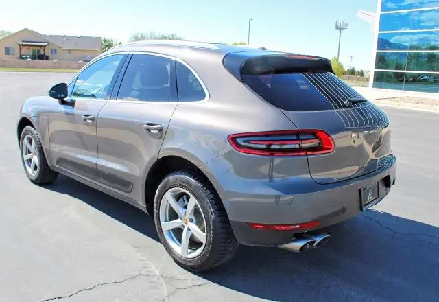 2015 PORSCHE MACAN S  