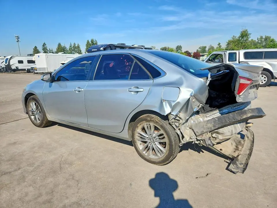 2017 TOYOTA CAMRY SE  