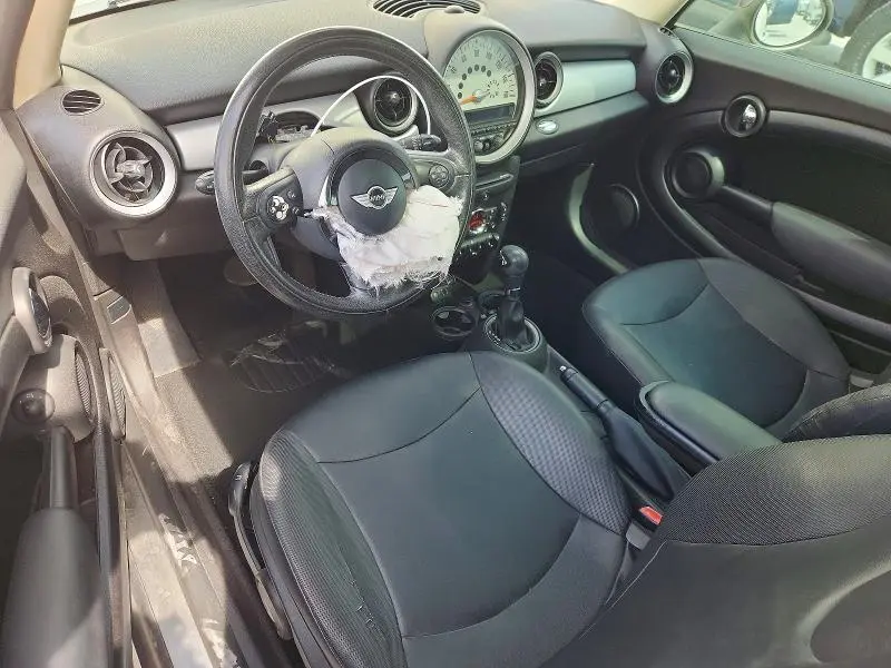 2013 MINI COOPER   