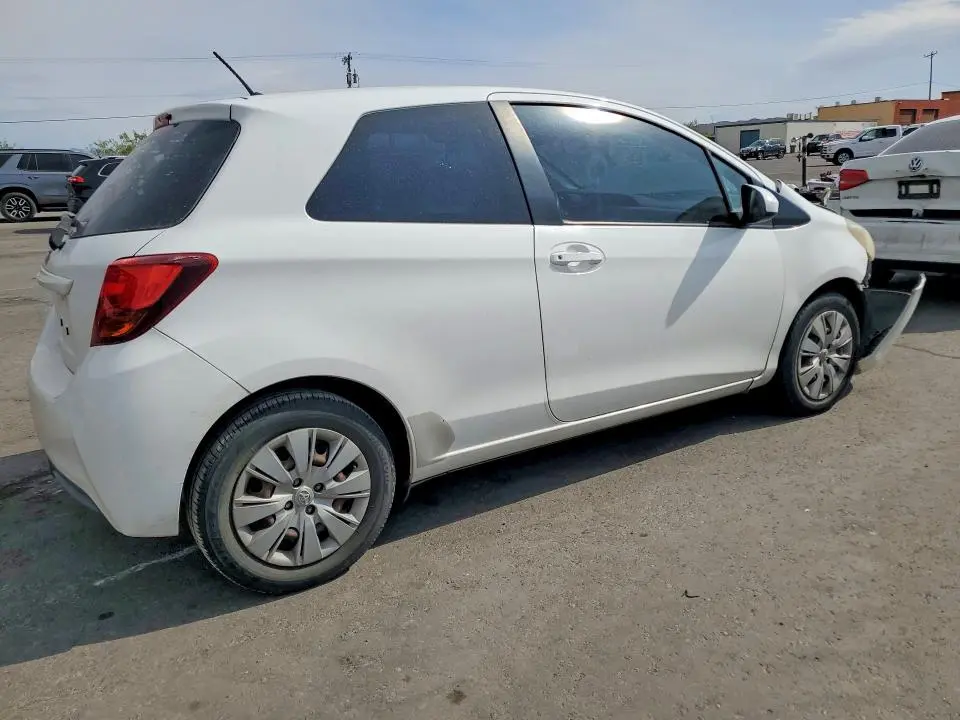 2015 TOYOTA YARIS 3-DOOR L  