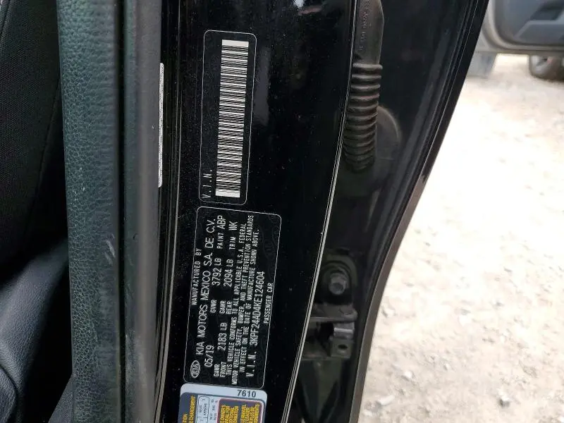 2019 KIA FORTE LXS  