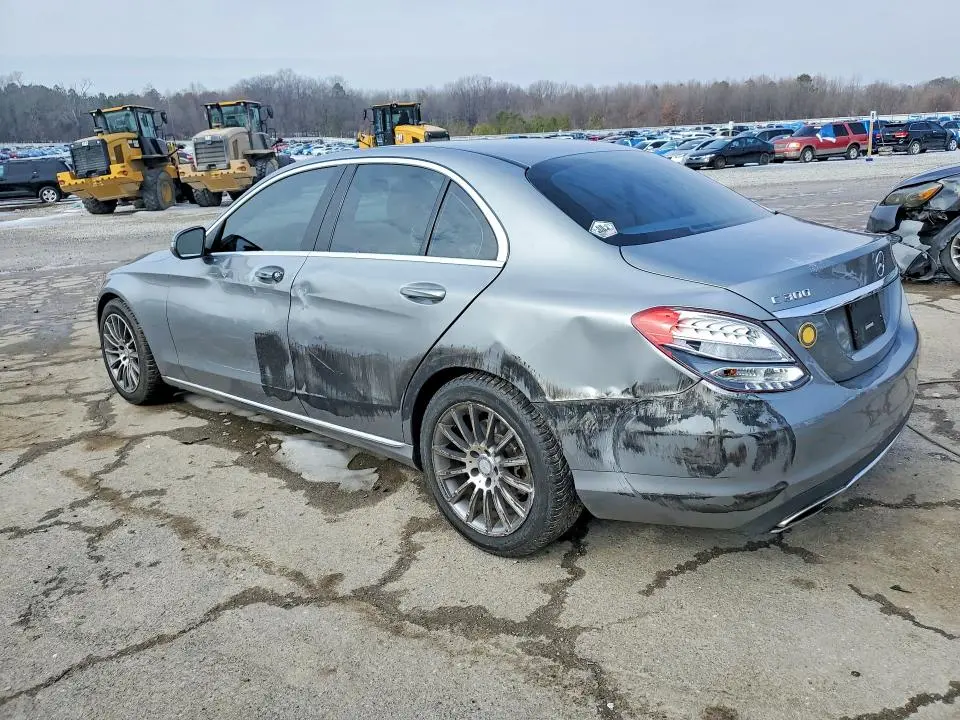 2016 MERCEDES-BENZ C 300  