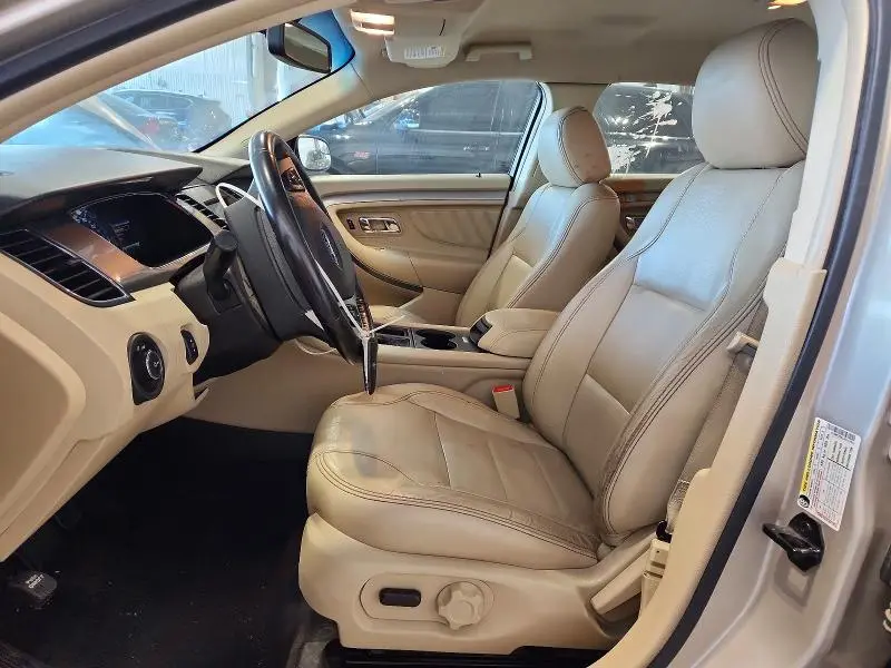 2018 FORD TAURUS SEL  