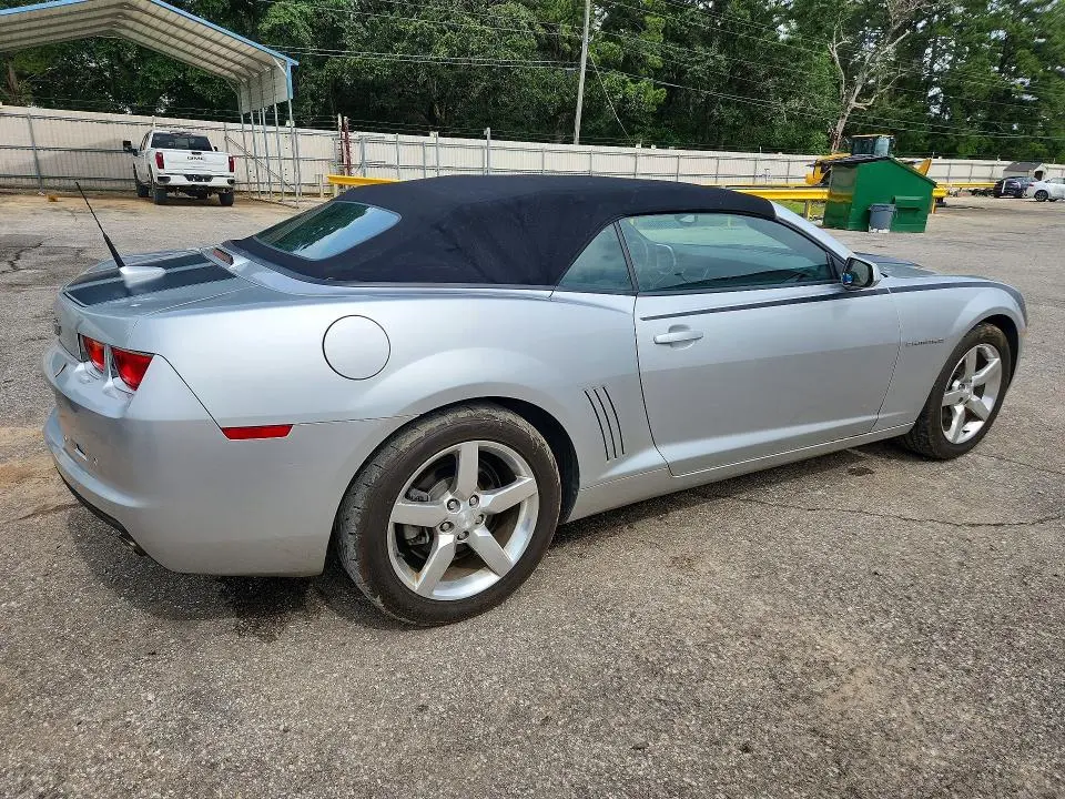2011 CHEVROLET CAMARO LT  