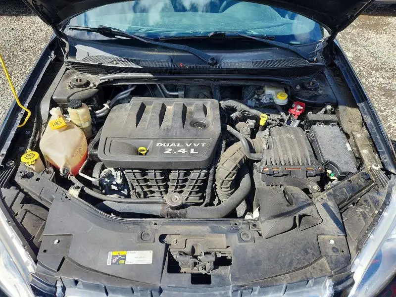 2014 CHRYSLER 200 LX  