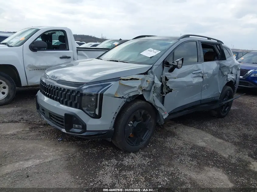 2026 KIA SPORTAGE X-LINE