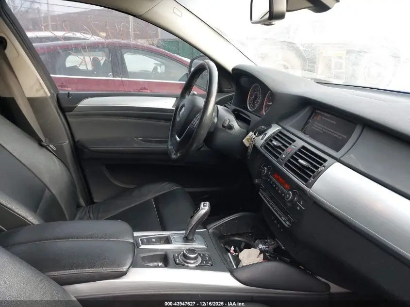 2011 BMW X6 XDRIVE35I