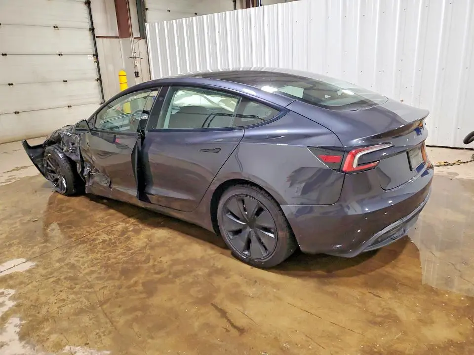2024 TESLA MODEL 3   
