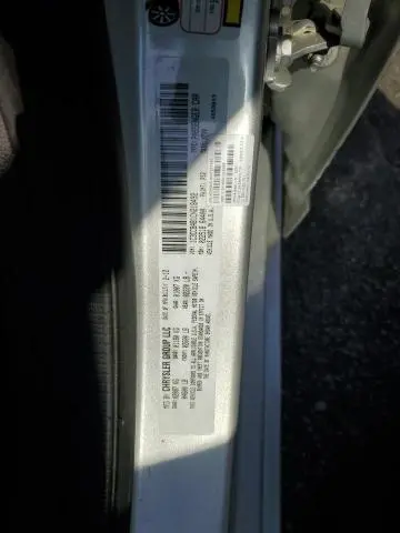 2012 CHRYSLER 200 LX  