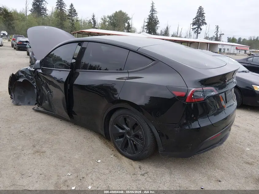 2024 TESLA MODEL Y LONG RANGE SINGLE MOTOR REAR-WHEEL DRIVE/RWD