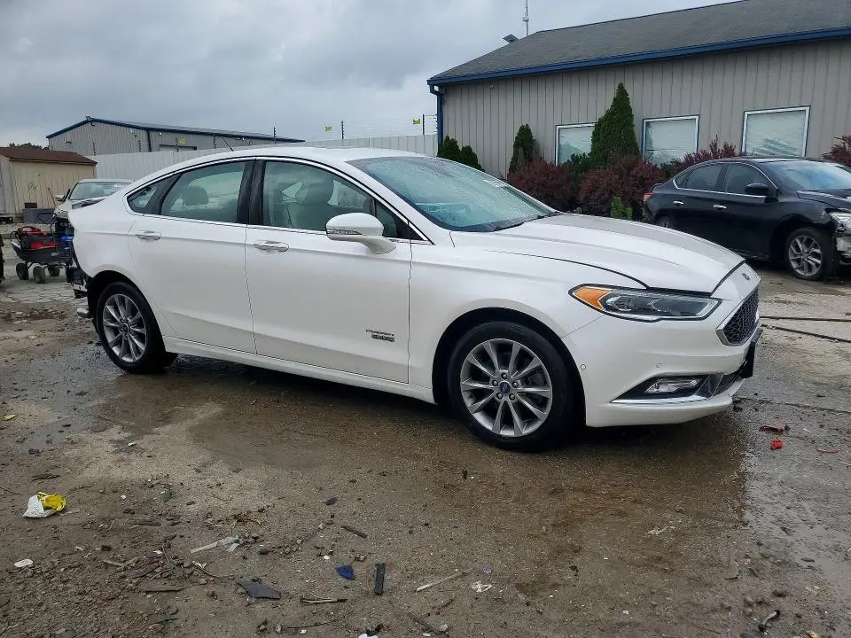 2018 FORD FUSION TITANIUM  