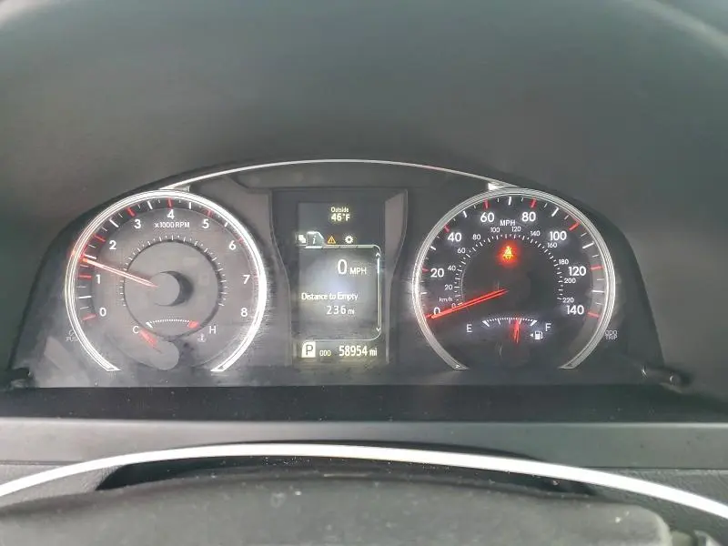 2015 TOYOTA CAMRY LE  