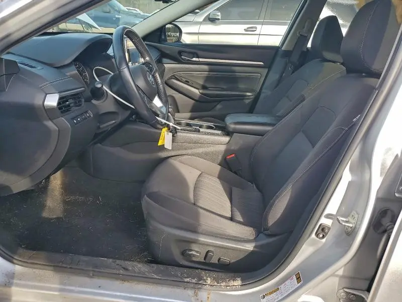 2020 NISSAN ALTIMA SV  