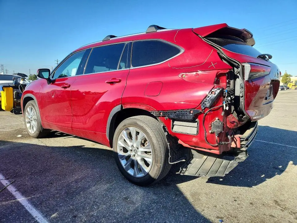 2023 TOYOTA HIGHLANDER LIMITED  