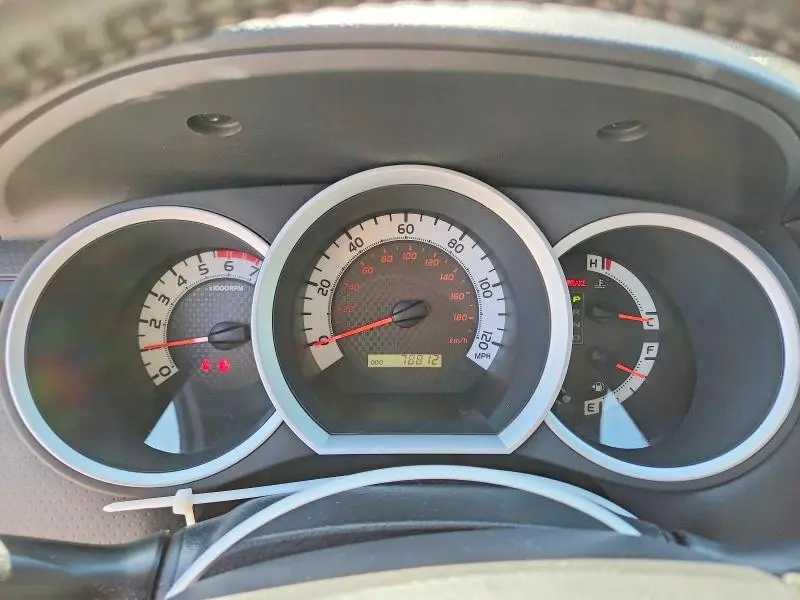 2014 TOYOTA TACOMA BASE  