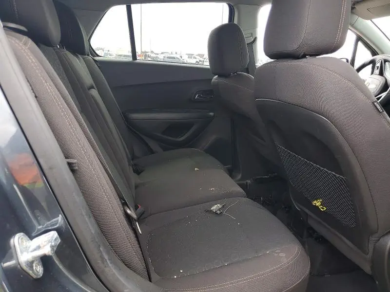 2021 CHEVROLET TRAX LS  