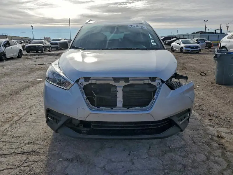 2018 NISSAN KICKS S  