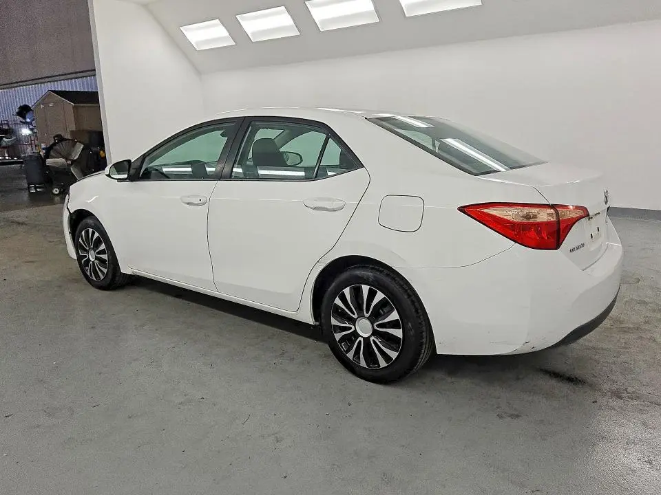 2019 TOYOTA COROLLA LE  