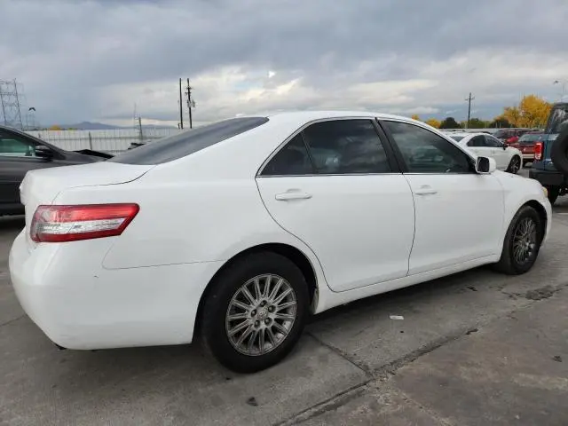 2010 TOYOTA CAMRY BASE  