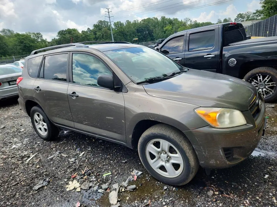 2011 TOYOTA RAV4 BASE  