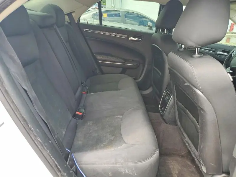 2018 CHRYSLER 300 TOURING  