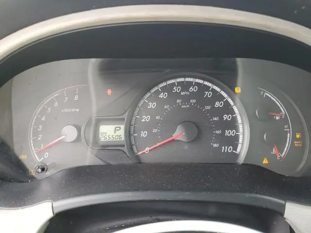 2011 TOYOTA SIENNA LE  
