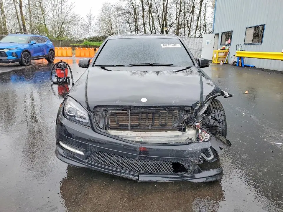 2011 MERCEDES-BENZ C 300  
