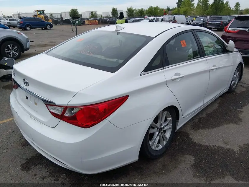 2013 HYUNDAI SONATA GLS