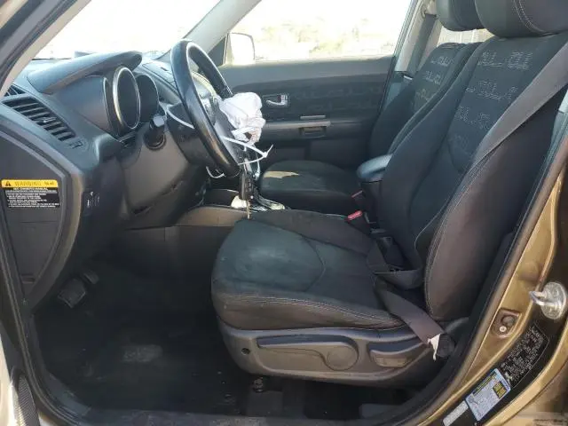 2013 KIA SOUL +  