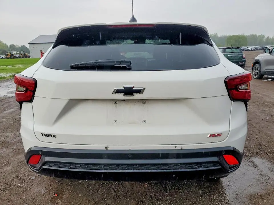 2025 CHEVROLET TRAX 1RS  