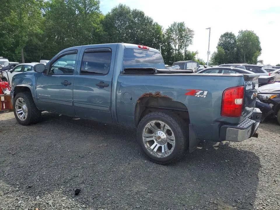 2011 CHEVROLET SILVERADO K1500 LT  