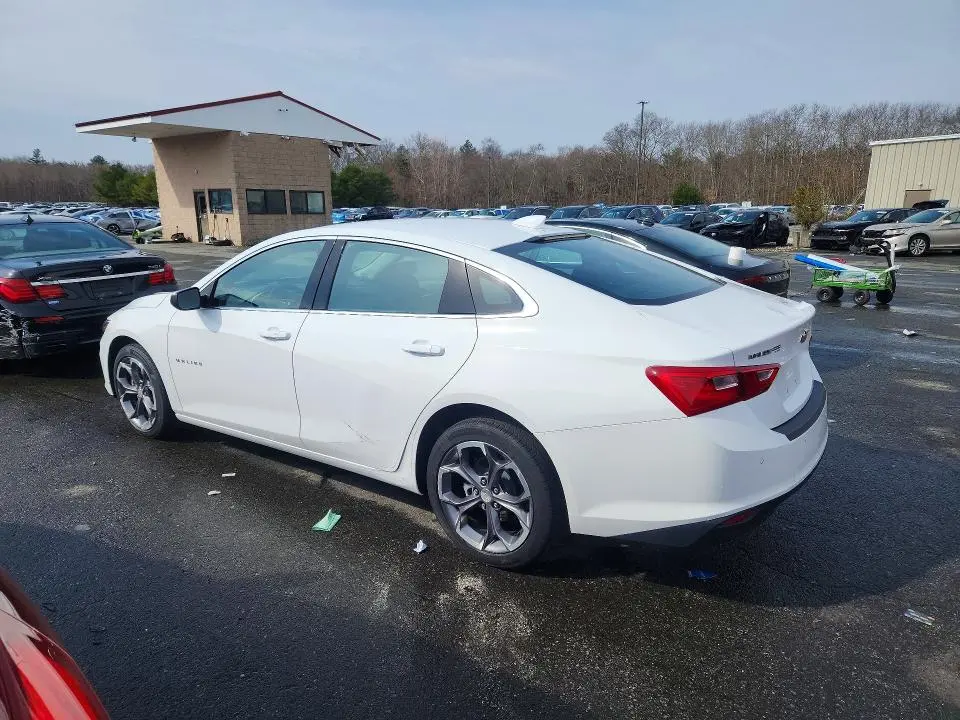 2024 CHEVROLET MALIBU LT  