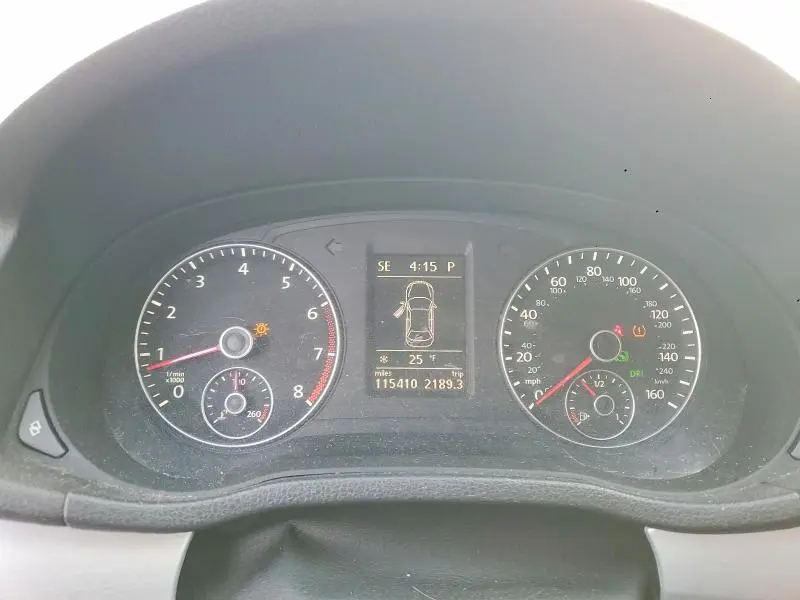 2012 VOLKSWAGEN PASSAT SE  