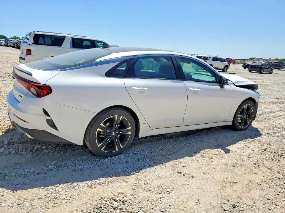 2021 KIA K5 GT LINE  