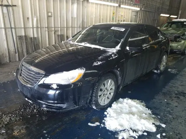 2012 CHRYSLER 200 LX