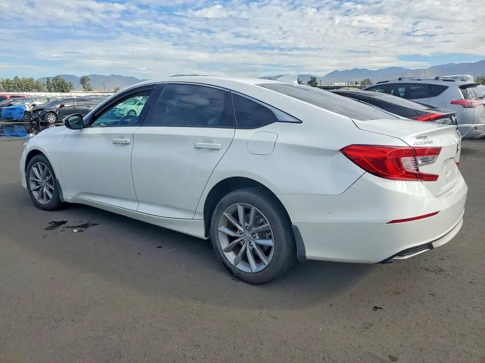 2022 HONDA ACCORD LX  