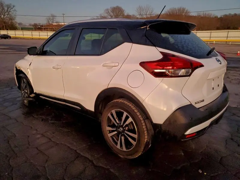 2020 NISSAN KICKS SR  