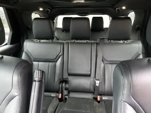 2019 LAND ROVER DISCOVERY SE  