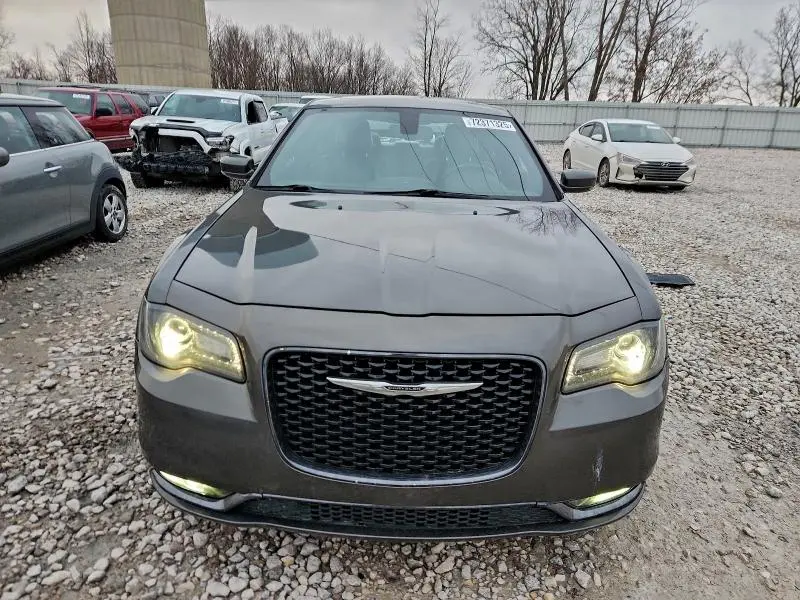 2018 CHRYSLER 300 S  