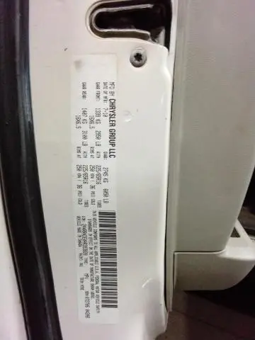 2010 CHRYSLER TOWN & COUNTRY LX  