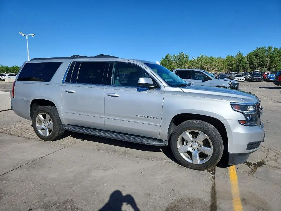 2017 CHEVROLET SUBURBAN K1500 LS  