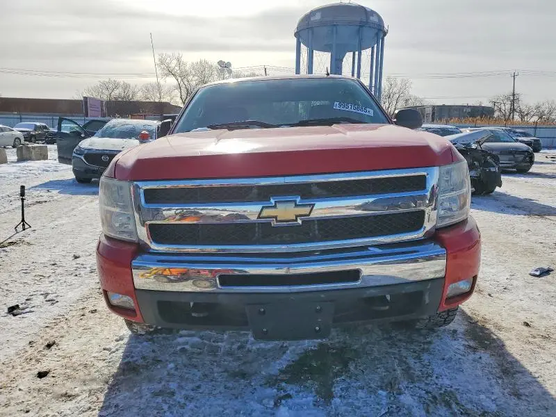 2011 CHEVROLET SILVERADO K1500 LT  