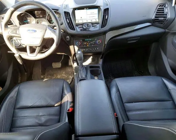 2019 FORD ESCAPE TITANIUM  