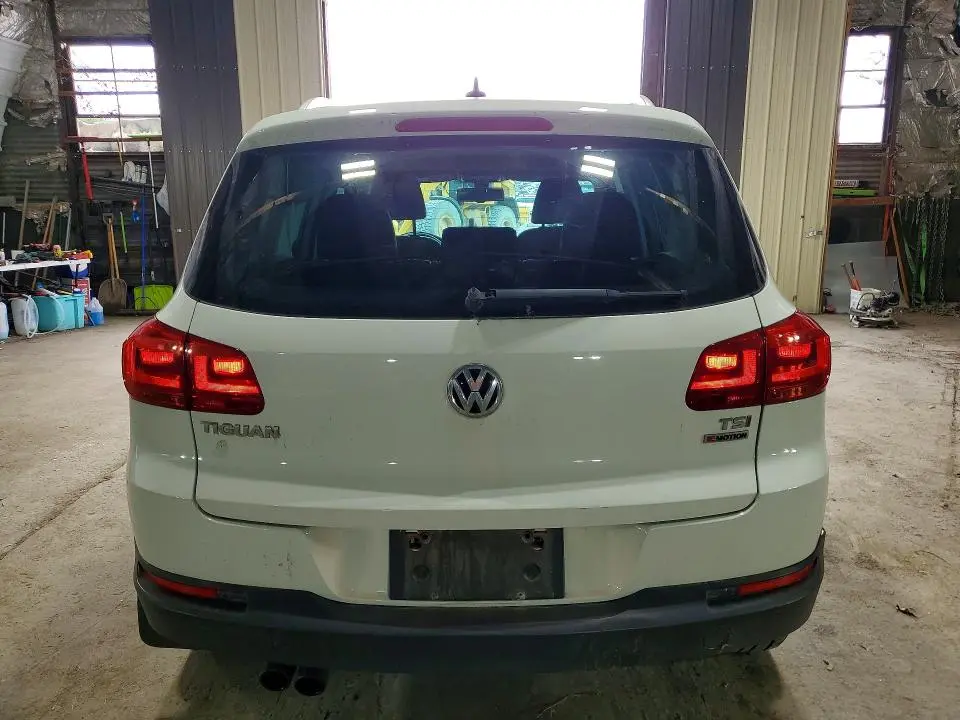 2017 VOLKSWAGEN TIGUAN WOLFSBURG  