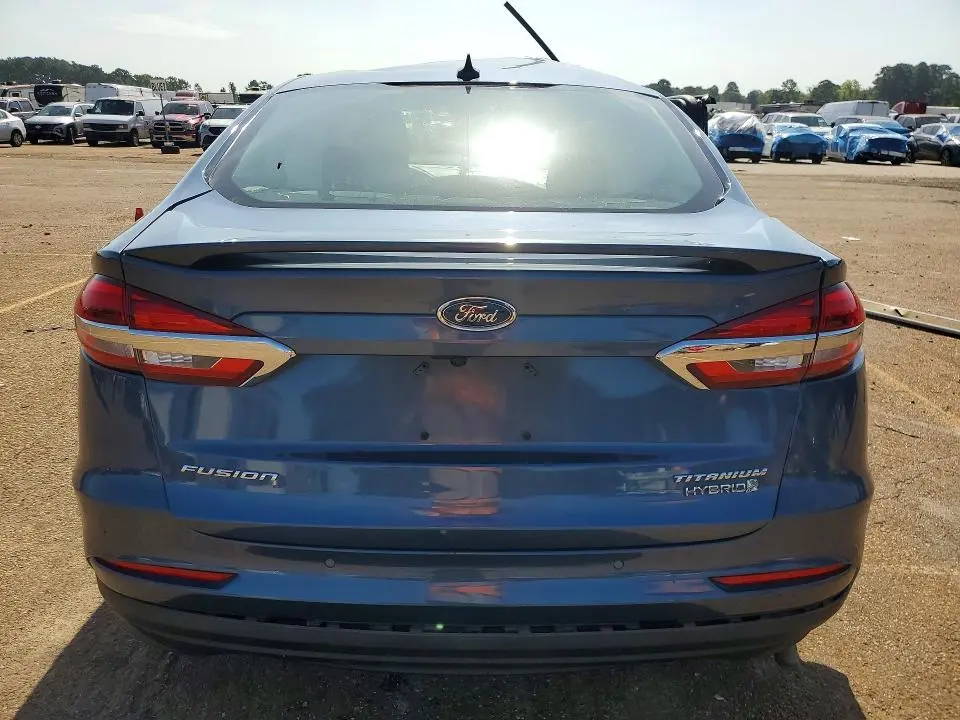 2019 FORD FUSION TITANIUM  