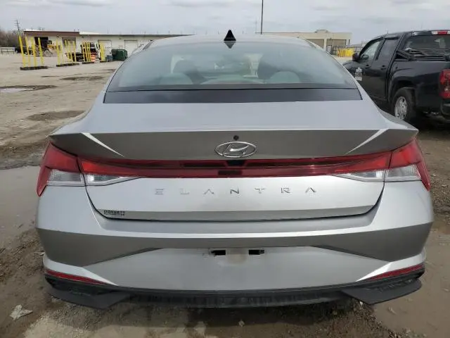 2021 HYUNDAI ELANTRA SEL