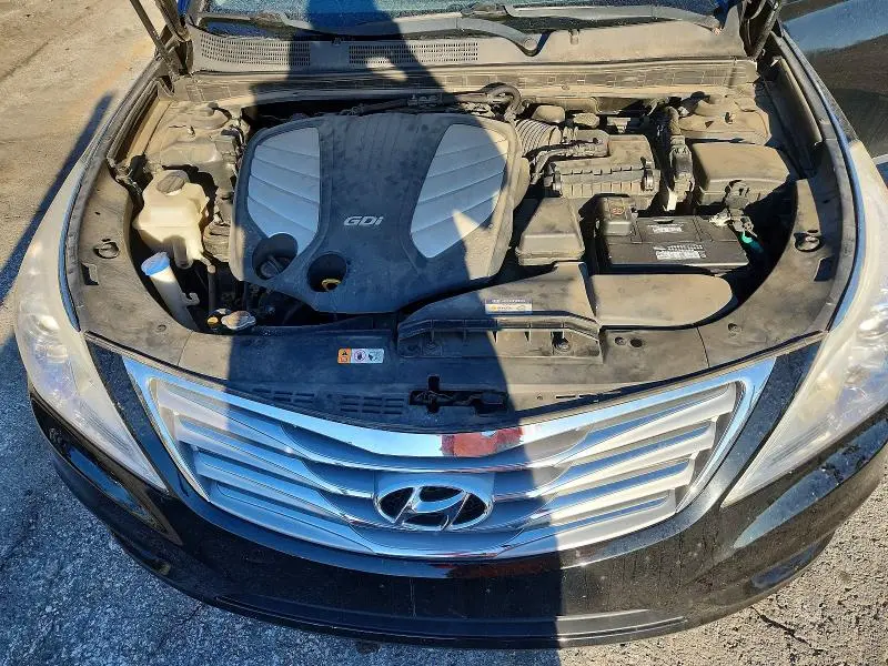 2013 HYUNDAI AZERA BASE  