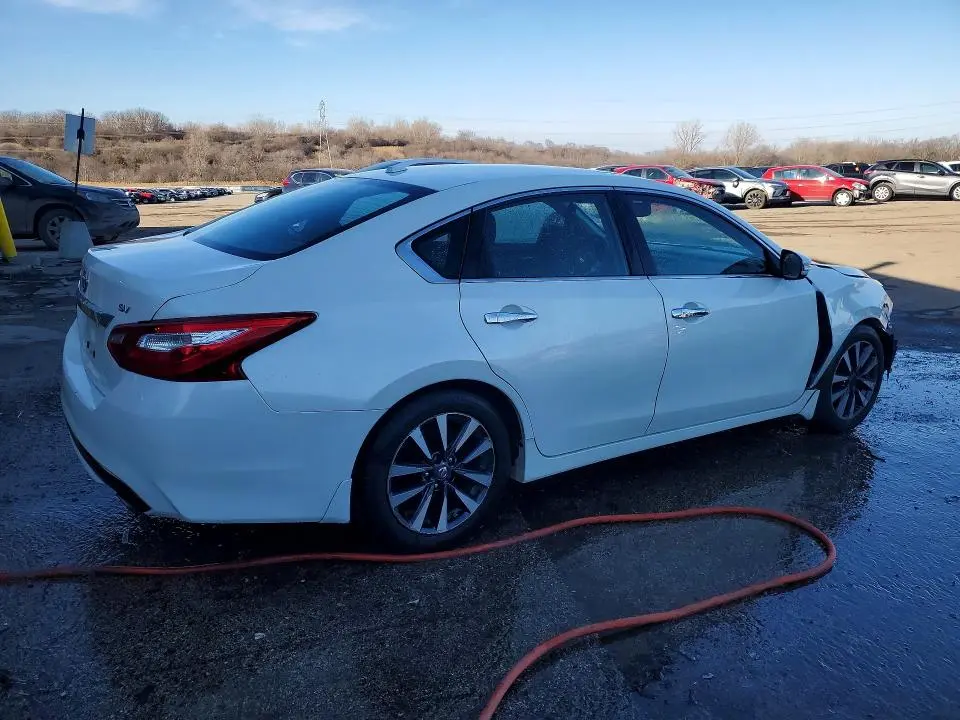 2016 NISSAN ALTIMA 2.5 SV  