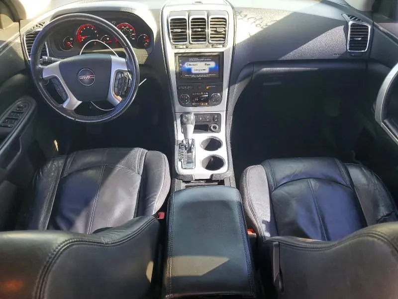 2011 GMC ACADIA SLT-1  