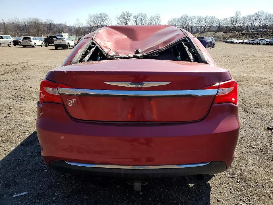 2013 CHRYSLER 200 LX  
